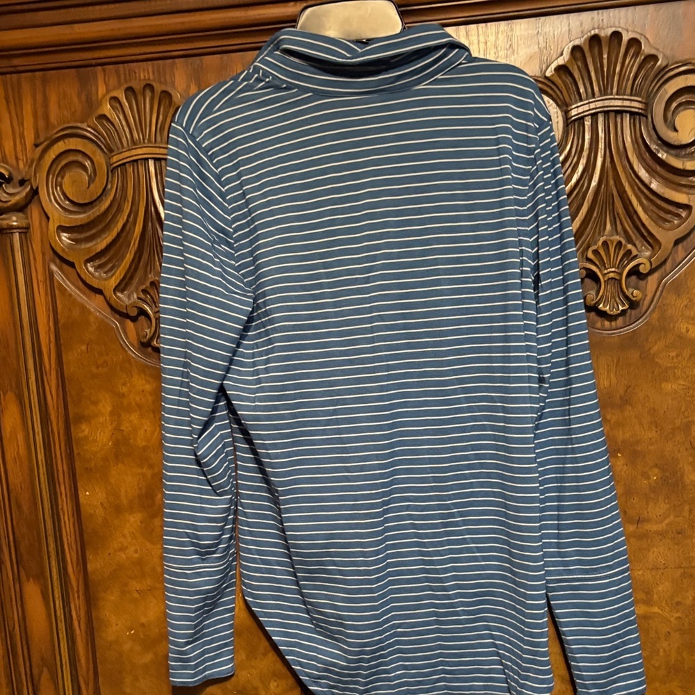 Striped Blue Women's Top (R) - Picture 5 of 7